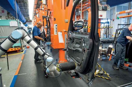 collaborative-robots-in-the-automotive-indistry_2