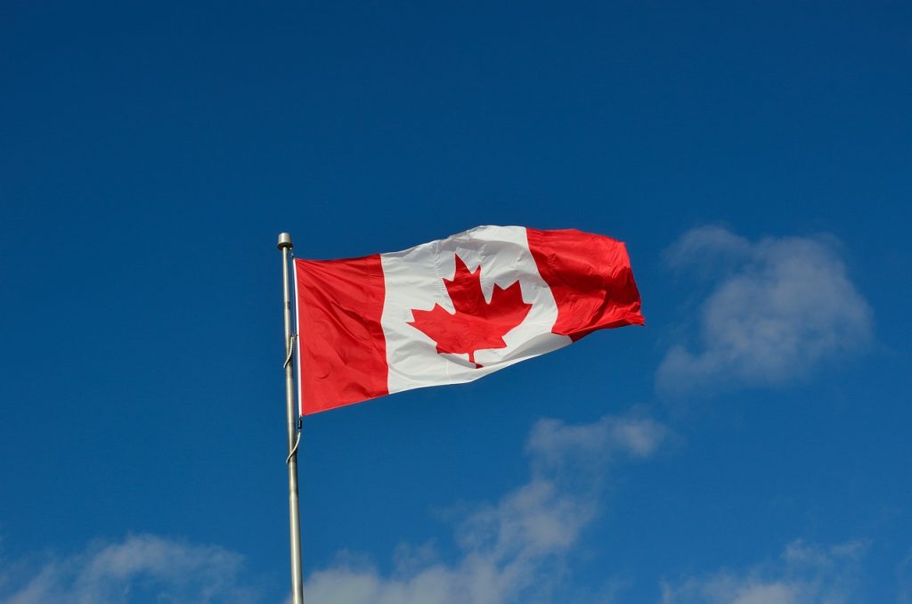 canadian-flag-free-pixabay