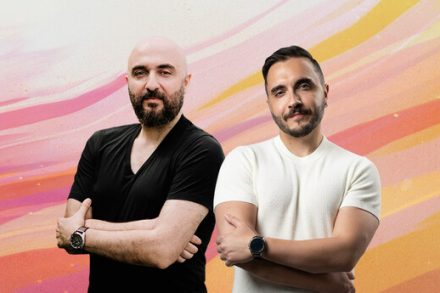 Airalo co-founders, Bahadir Ozdemir and Abraham Burak